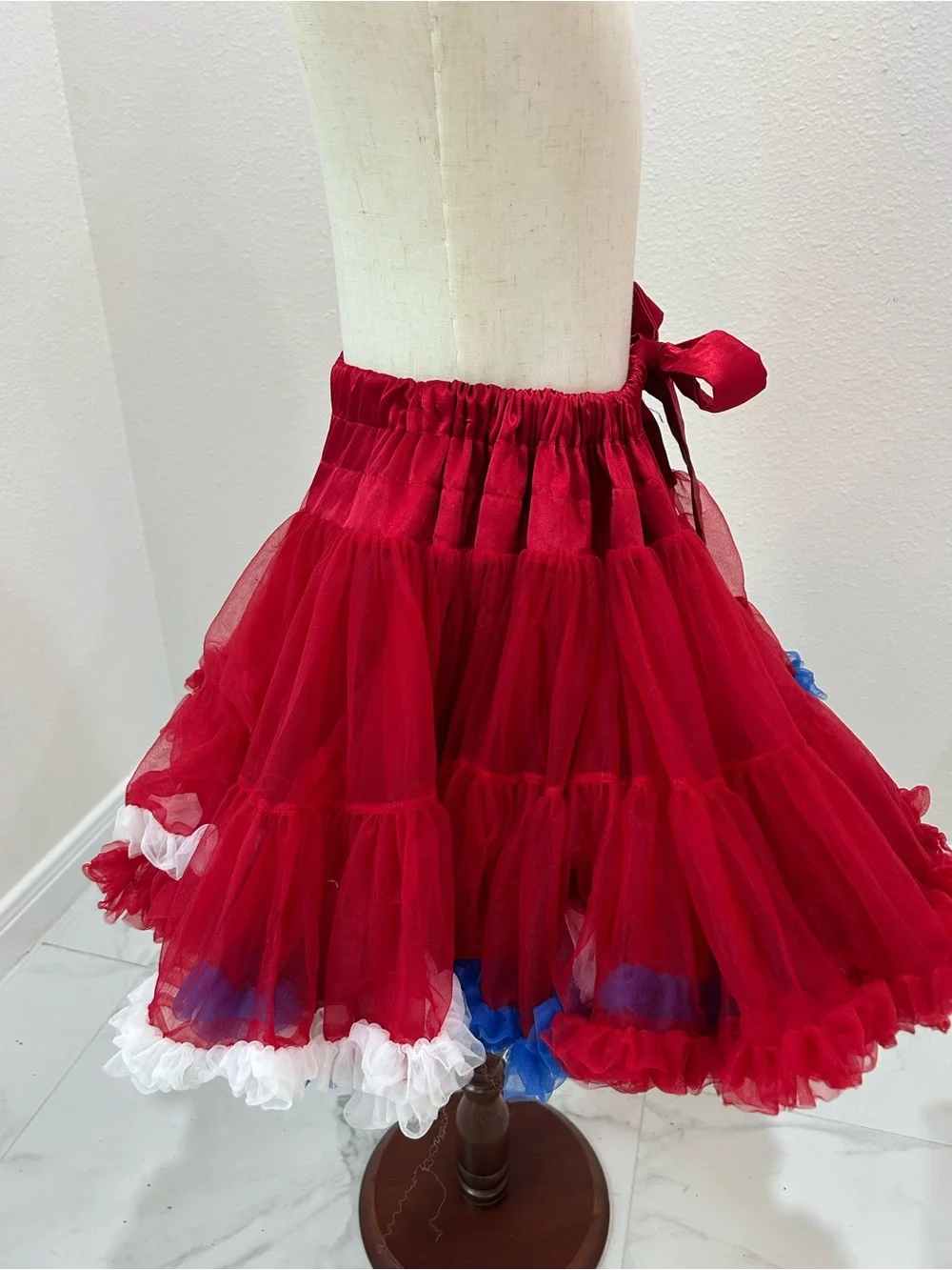 Kaiya Eve Red Ruffled Tulle Tutu Petticoat Dosey Do Skirt with, Girls Size 4